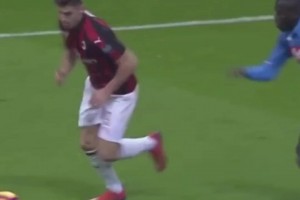 米蘭：那一天，多少人在深夜高喊著(zhù)他的名字！